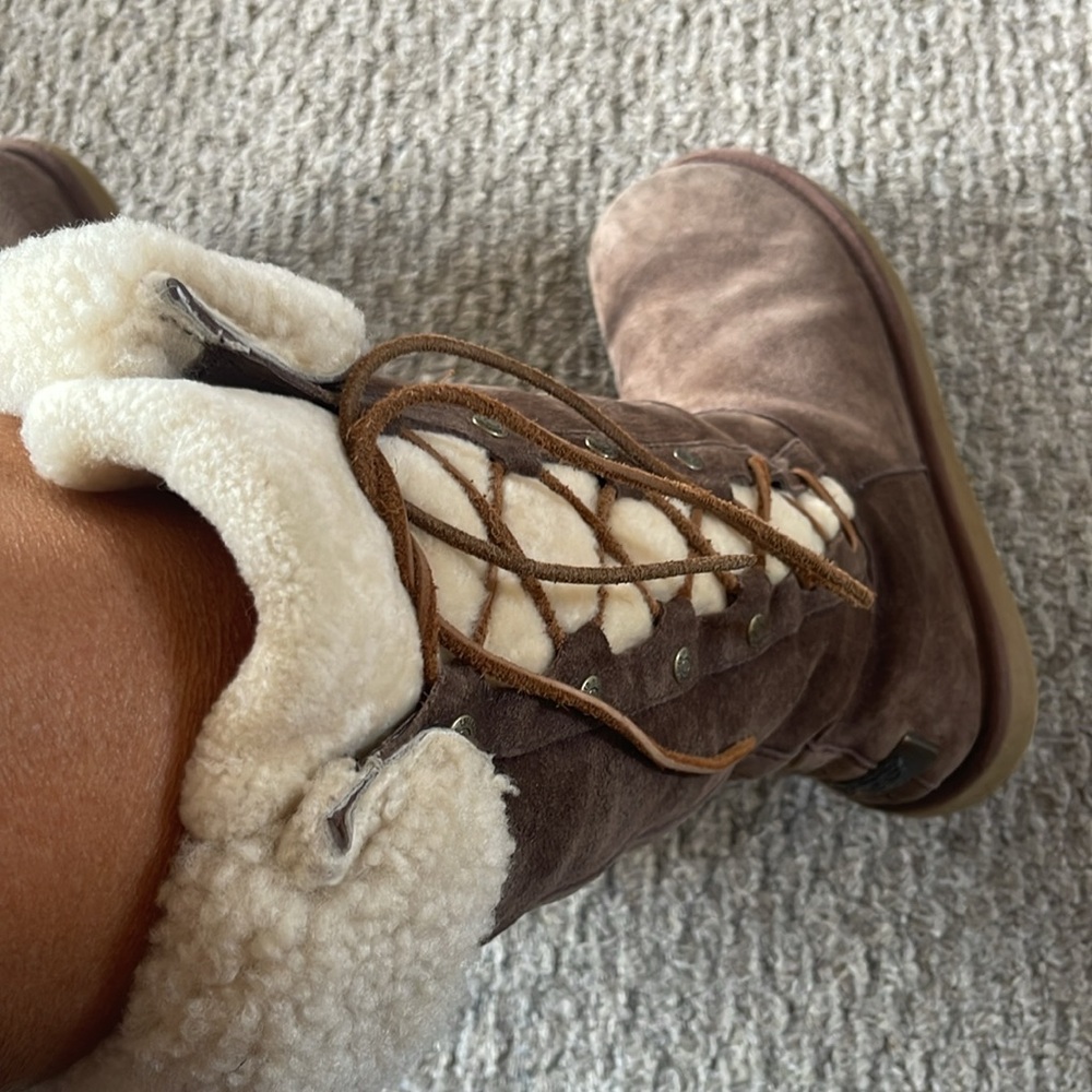 Uggs!!! - image 5